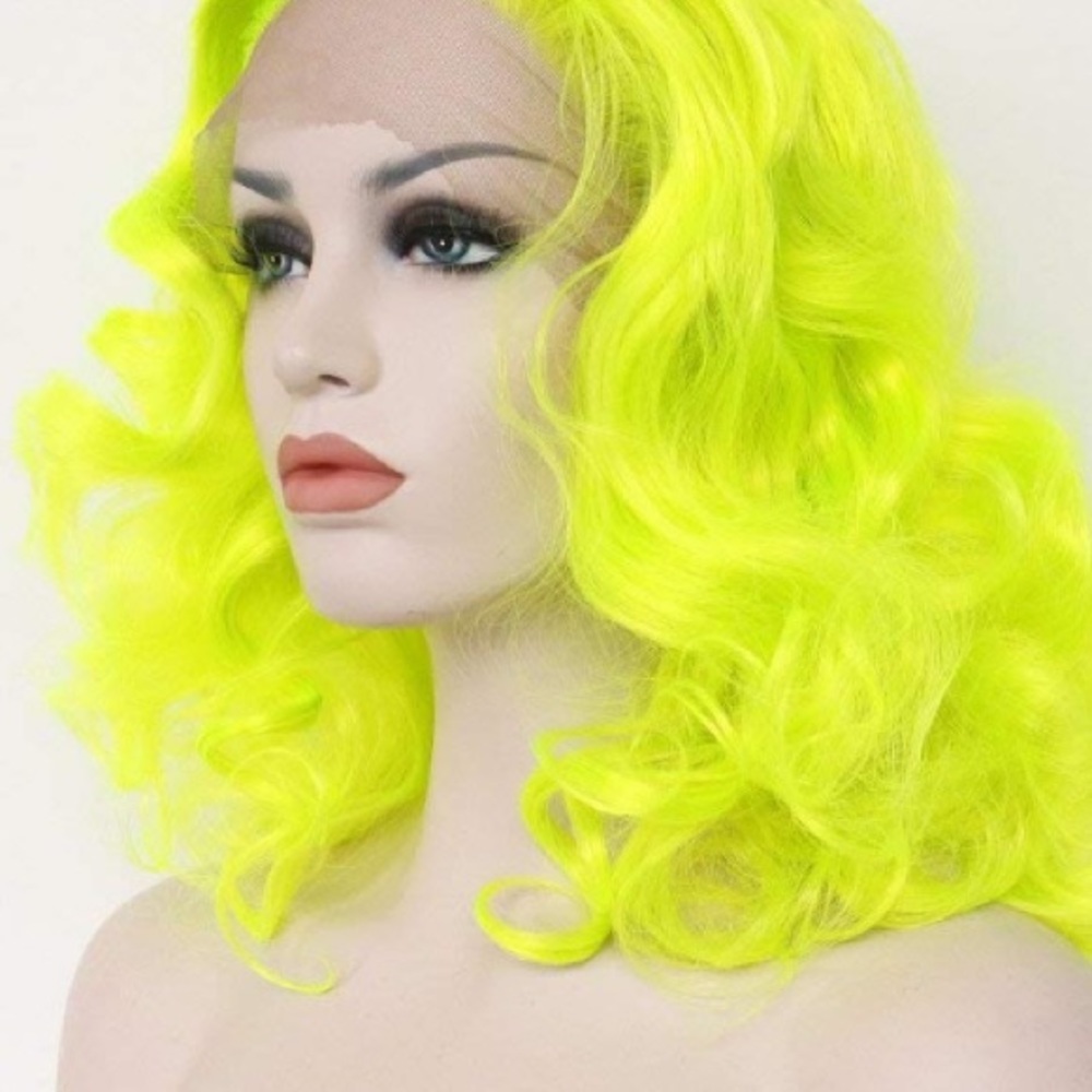 💫 KERRI NEON WAVY CURL BOB LACE FRONT WIG *NWT* - Picture 3 of 9